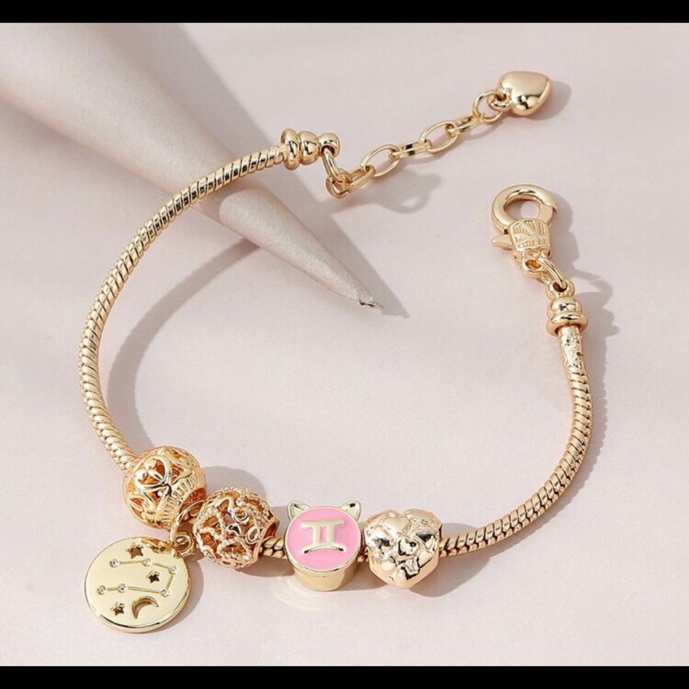 Gemini ♊️ My Life Charm Bracelet - Picture 3 of 4